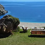 Aegea Blue Cycladic Rezort Zorgos (Andros)
