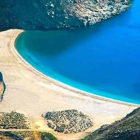 منتجع Aegea Blue Cycladic 4*