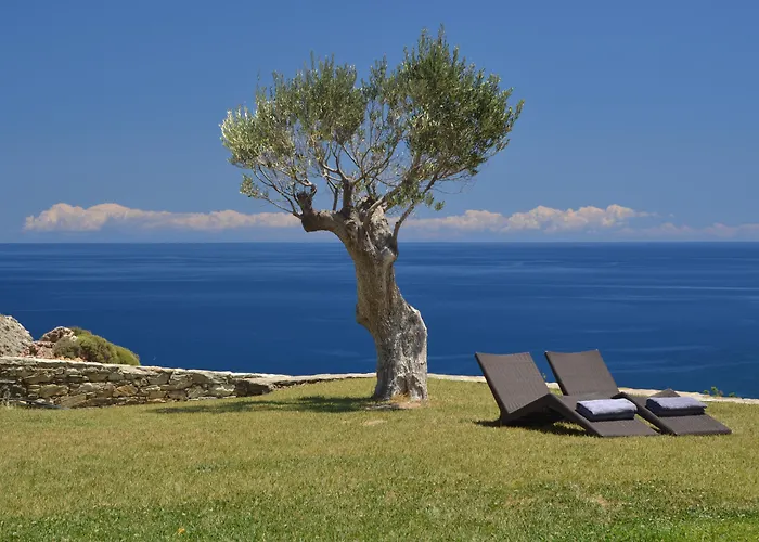 אתר נופש Aegea Blue Cycladic 5*